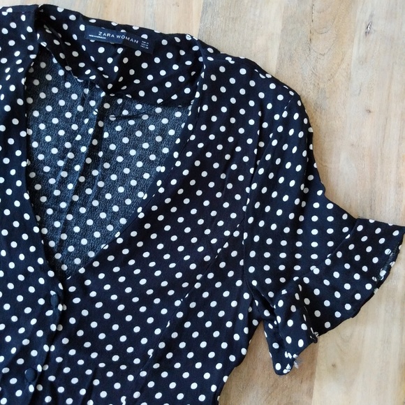 *sold*ZARA Black polka dot, button down mini dress - Picture 4 of 8
